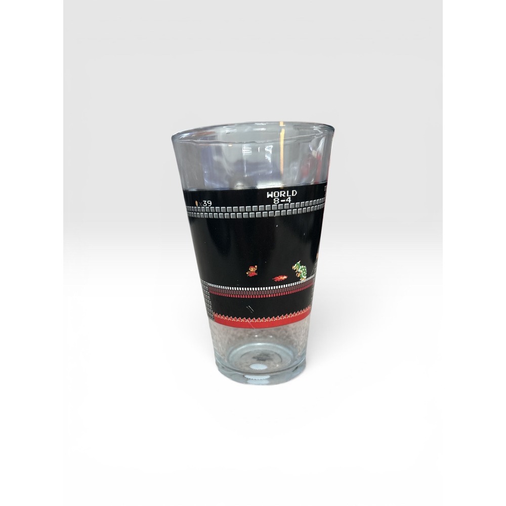 Nintendo Super Mario Bros World 8-4 Pint Glass 16oz CultureFly 2021 Retro Gaming